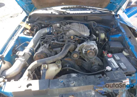 1998 Ford Mustang z USA, uszkodzony, nr VIN 1FAFP404XWF178381